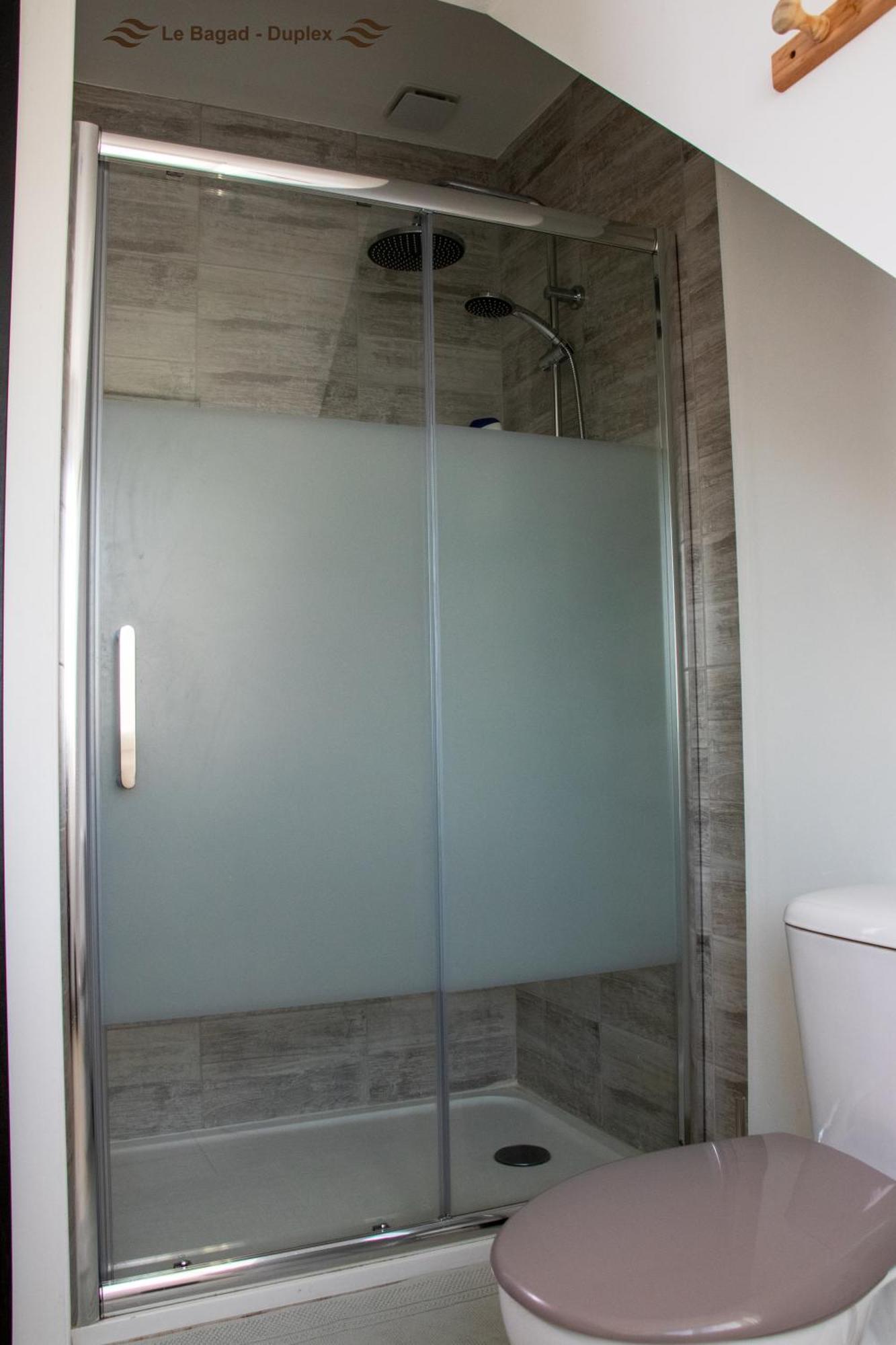 Dans Le Bourg De Notre Dame Du Guildo - Saint-cast Apartamento